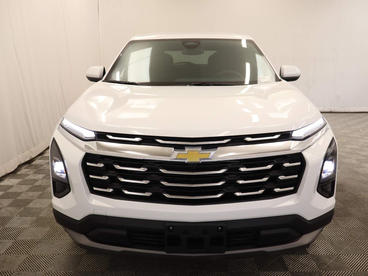 2026 Chevrolet Equinox LT - Photo 4