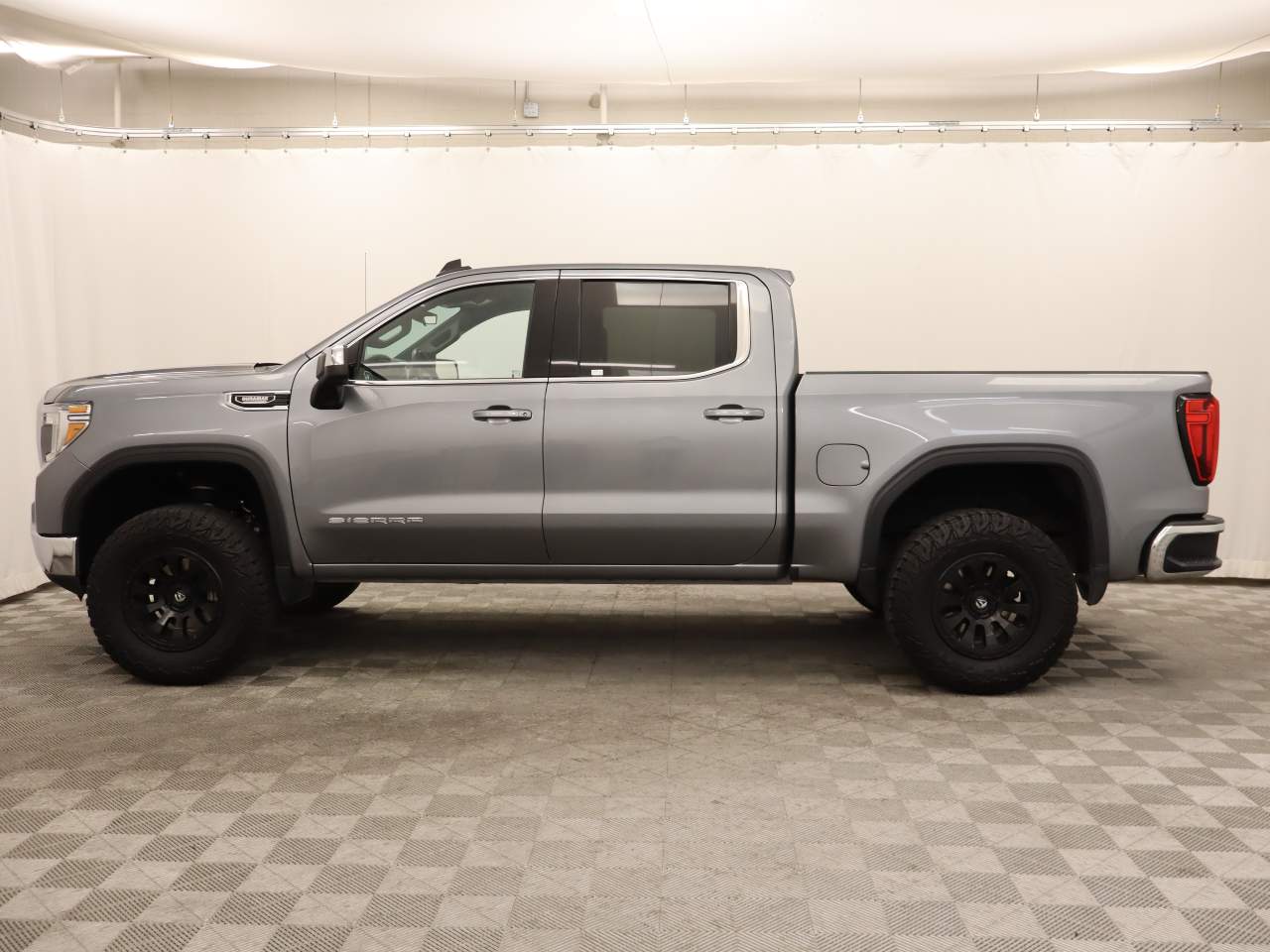 2021 GMC Sierra 1500 SLE Crew Cab