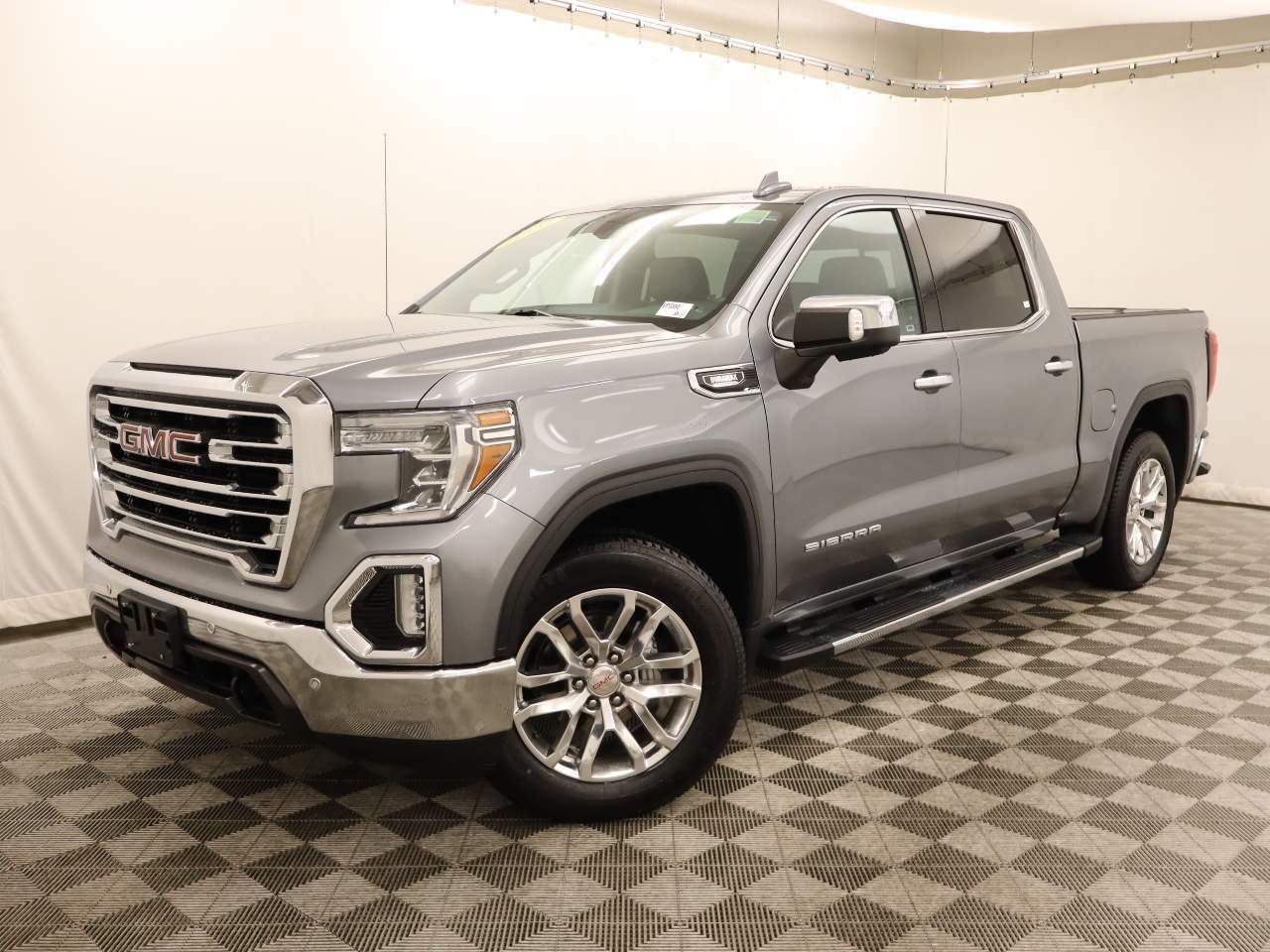 2021 GMC Sierra 1500 SLT Crew Cab