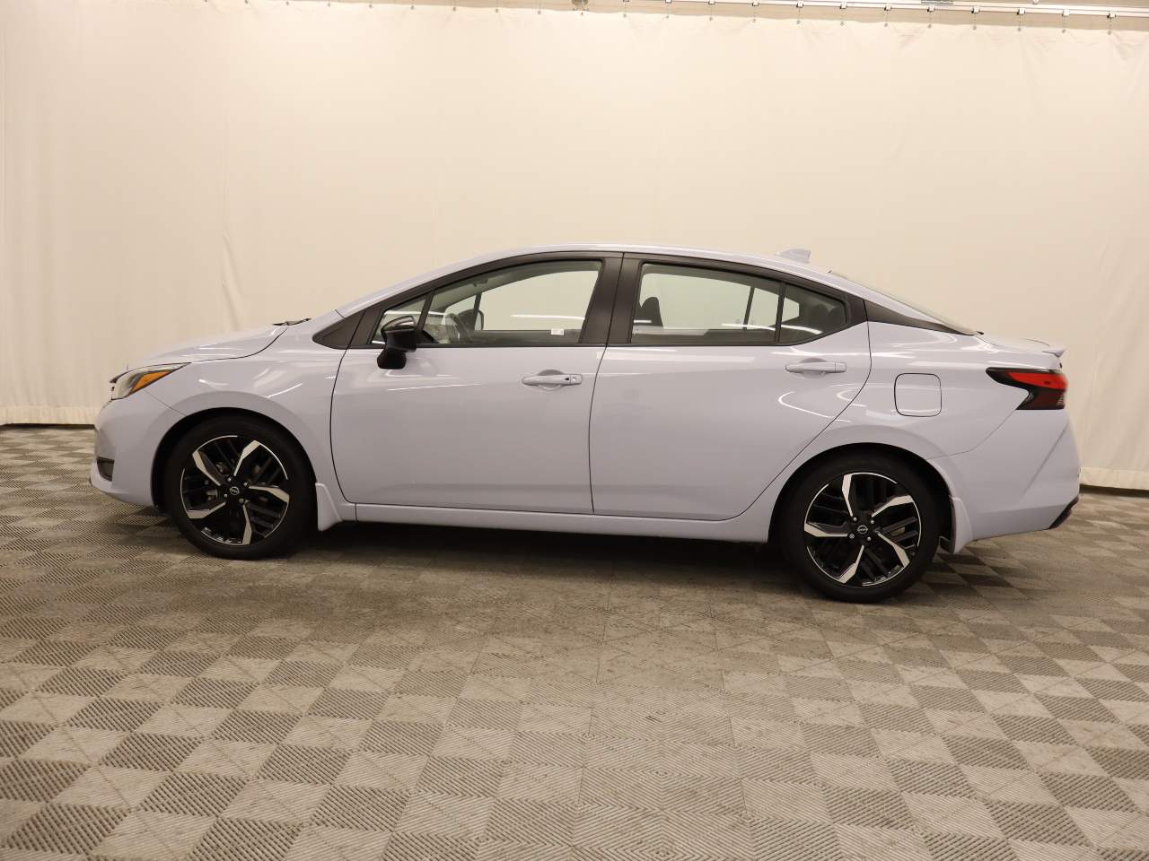2024 Nissan Versa SR