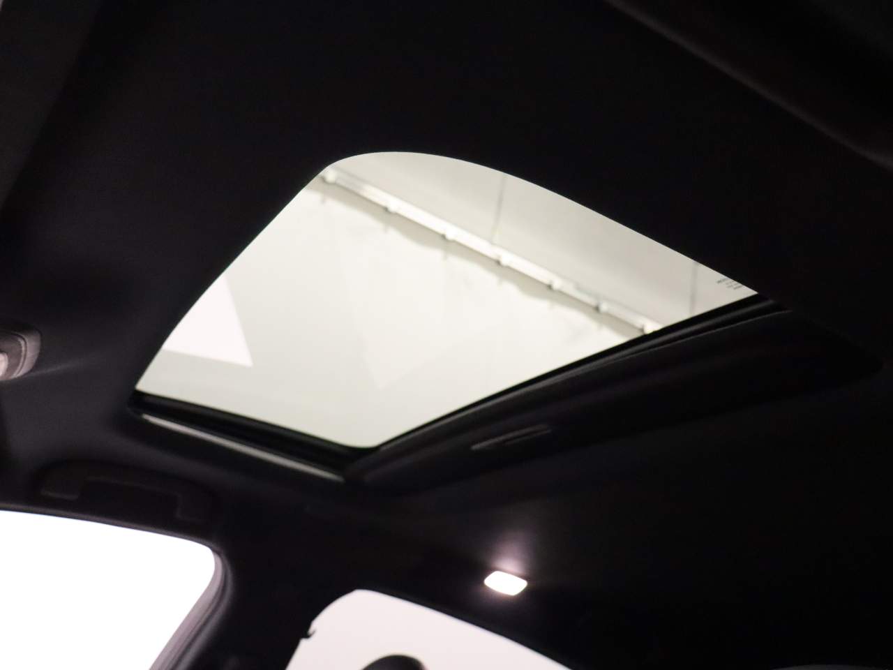 2023 INFINITI QX55 Sensory - Photo 19