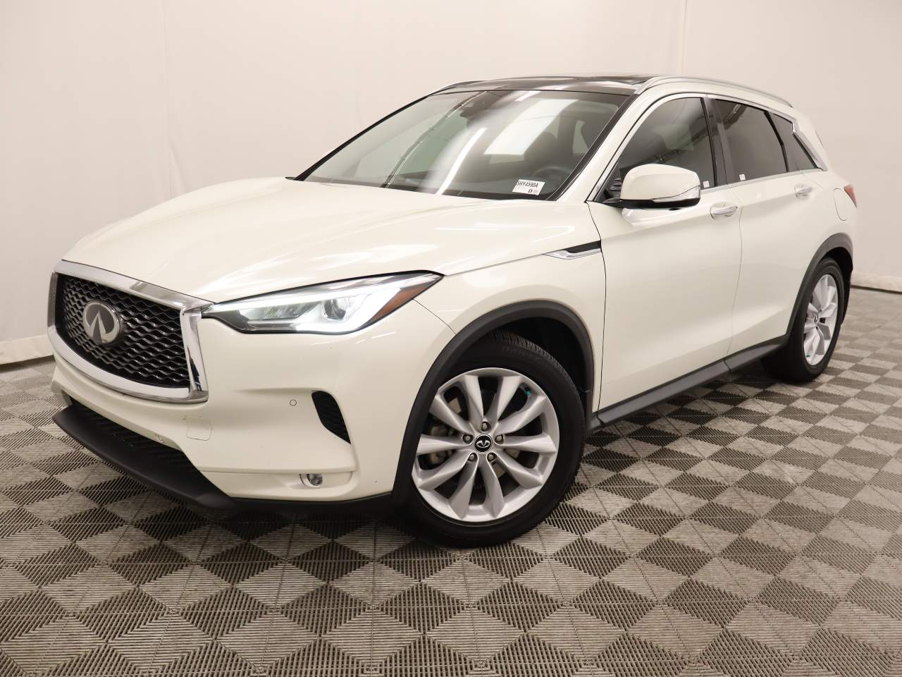 2019 INFINITI QX50 Essential