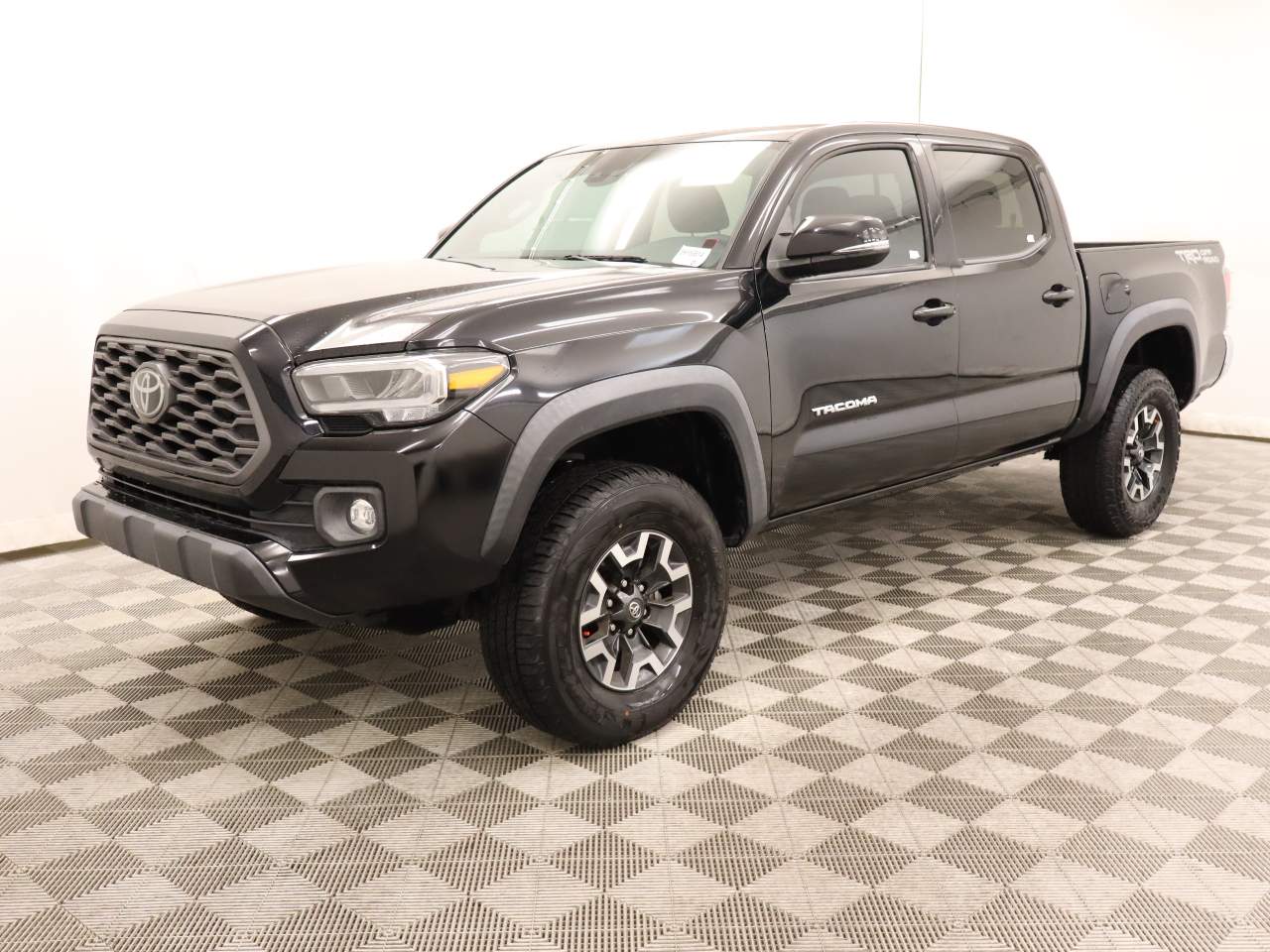 2022 Toyota Tacoma TRD Off-Road Crew Cab