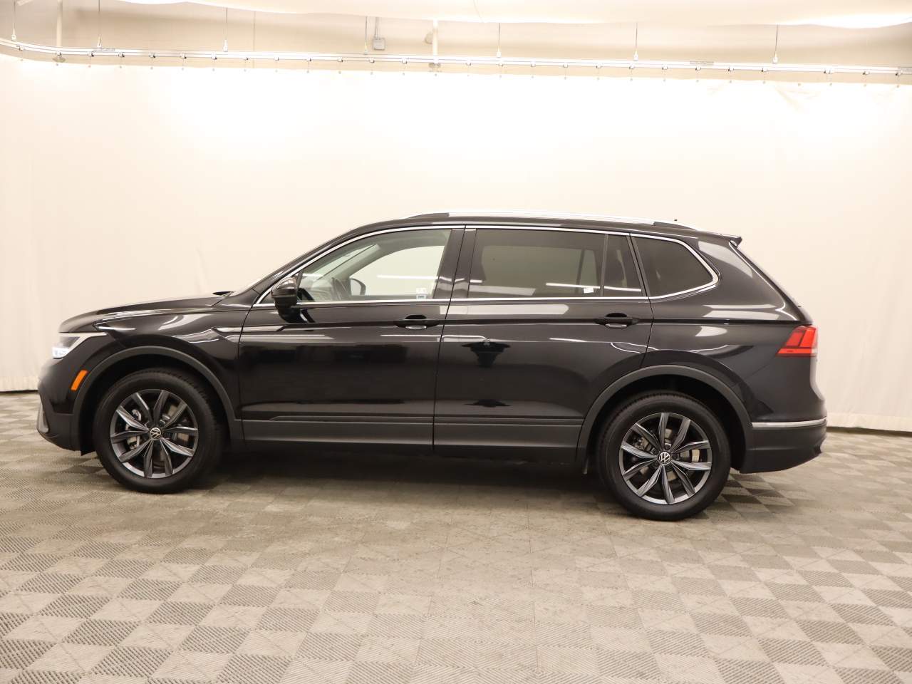 2022 Volkswagen Tiguan SE 4Motion