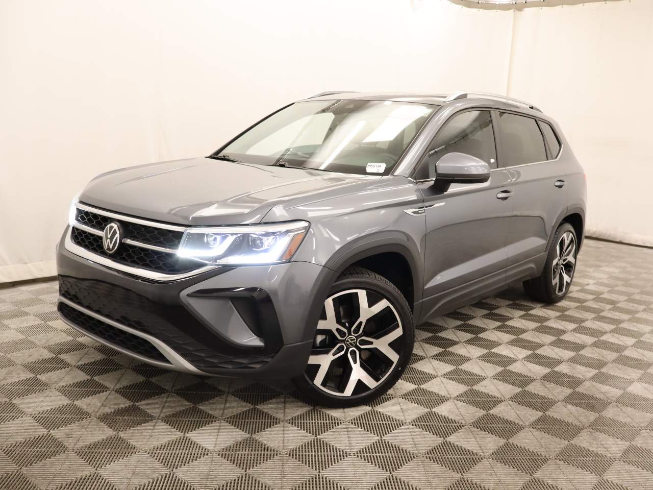 2023 Volkswagen Taos SEL 4Motion