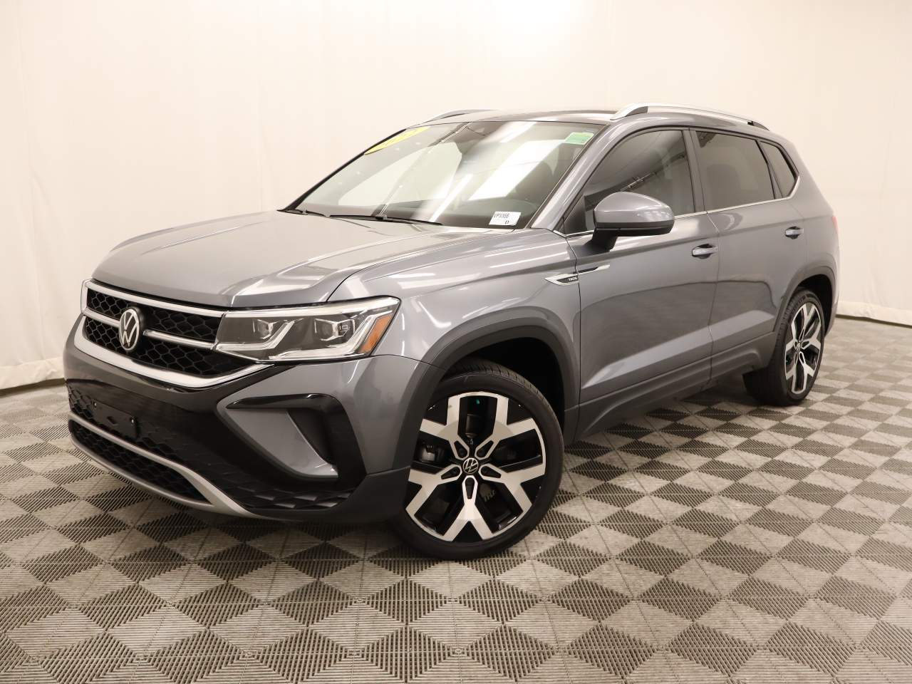 2022 Volkswagen Taos SEL 4Motion