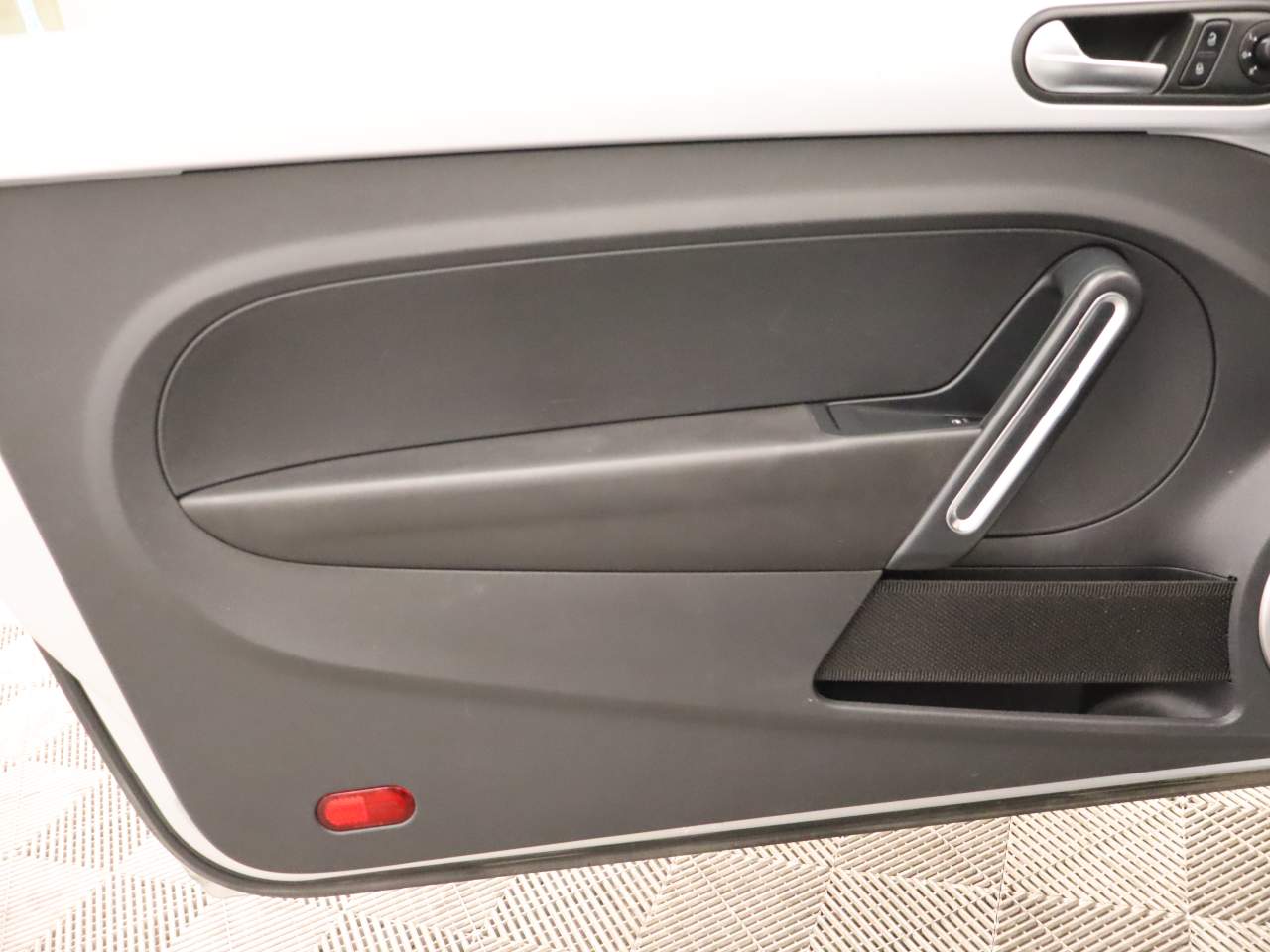 2012 Volkswagen Beetle 2.5L PZEV