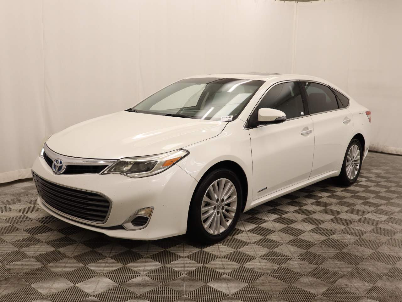 2015 Toyota Avalon Hybrid XLE Premium