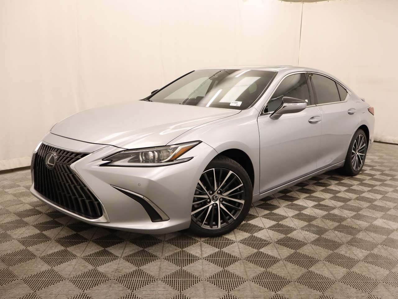 2025 Lexus ES 300h