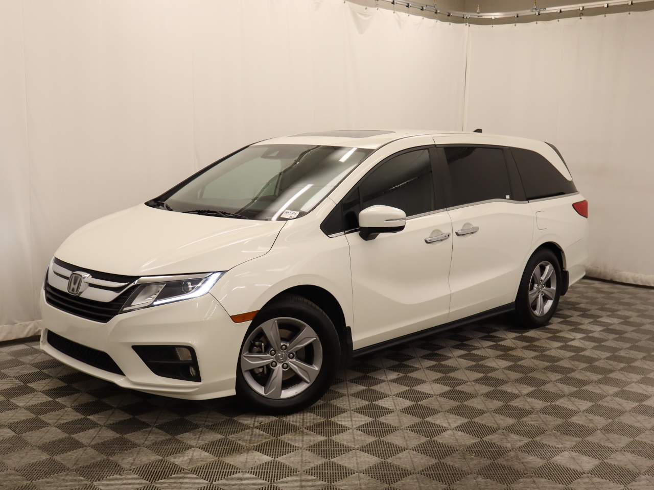 2019 Honda Odyssey EX-L's photo