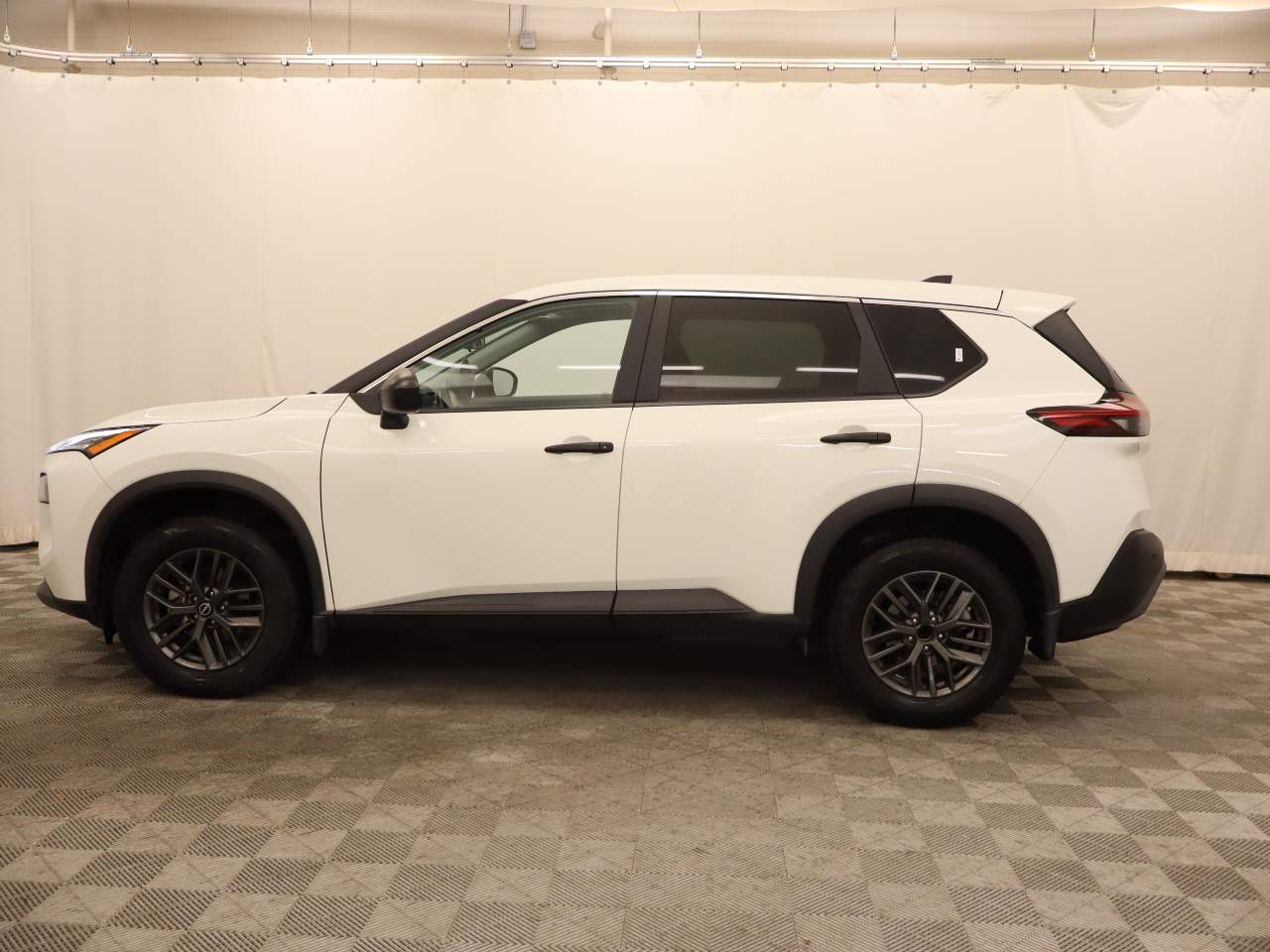 2022 Nissan Rogue S