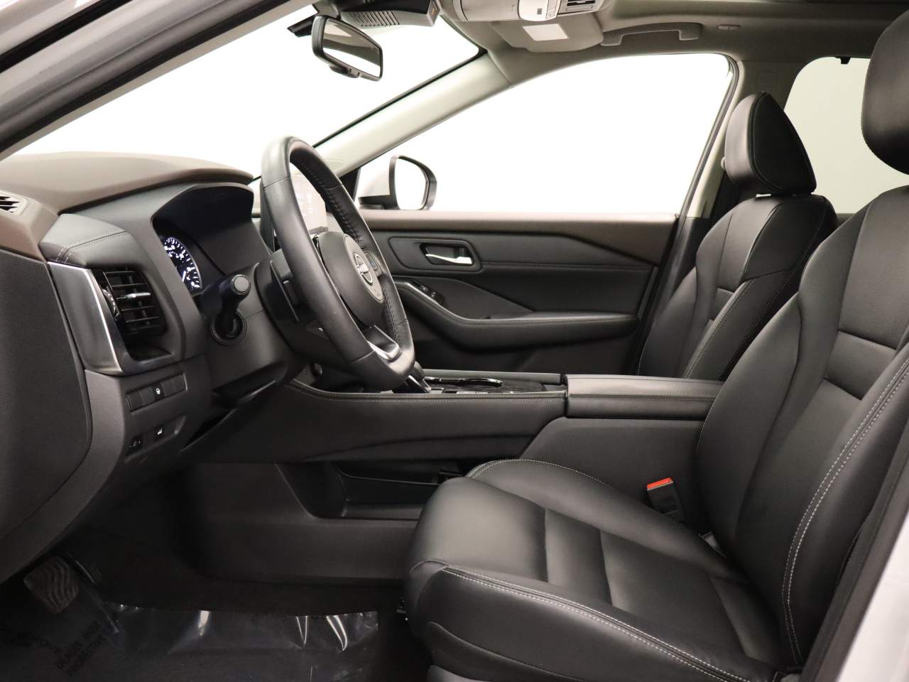 2023 Nissan Rogue SL - Photo 15