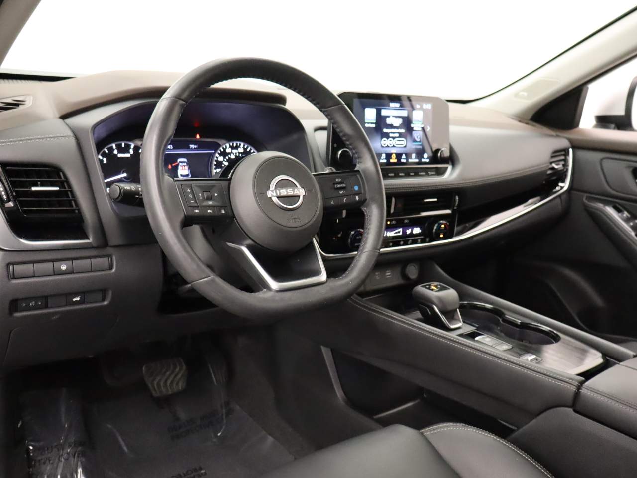 2023 Nissan Rogue SL - Photo 14