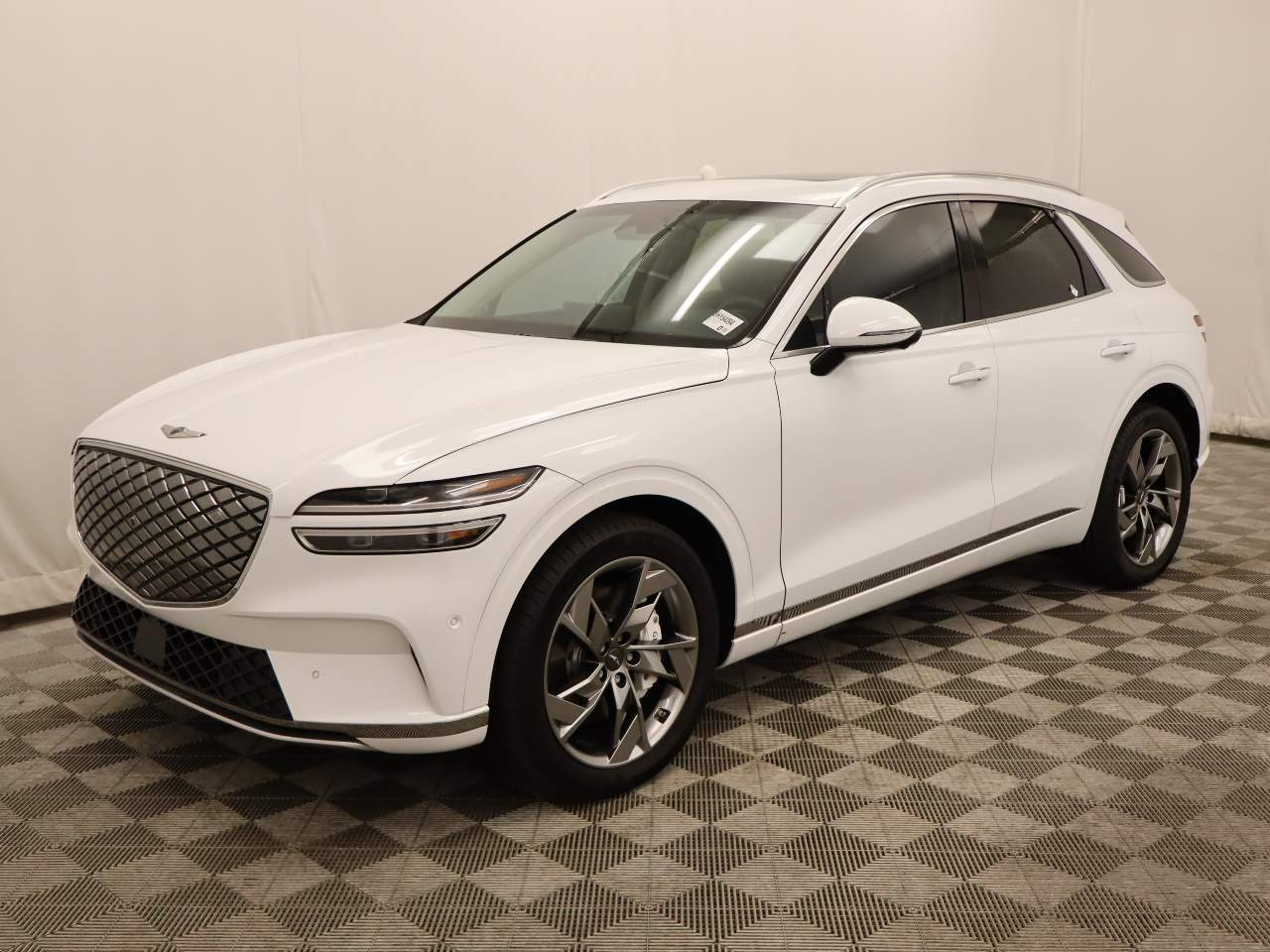 2025 Genesis Electrified GV70 Advanced
