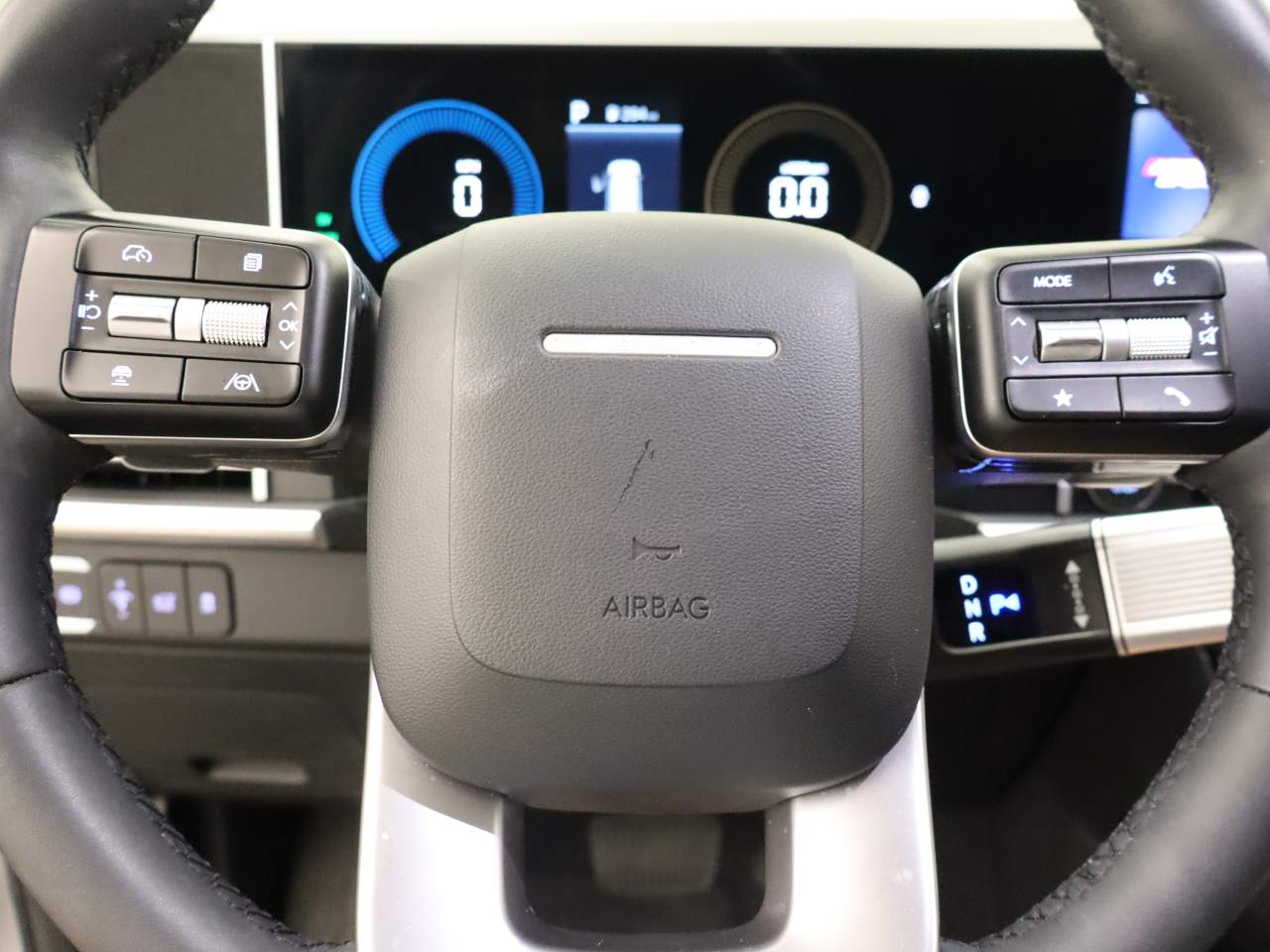 2026 Hyundai Santa Fe SE - Photo 13