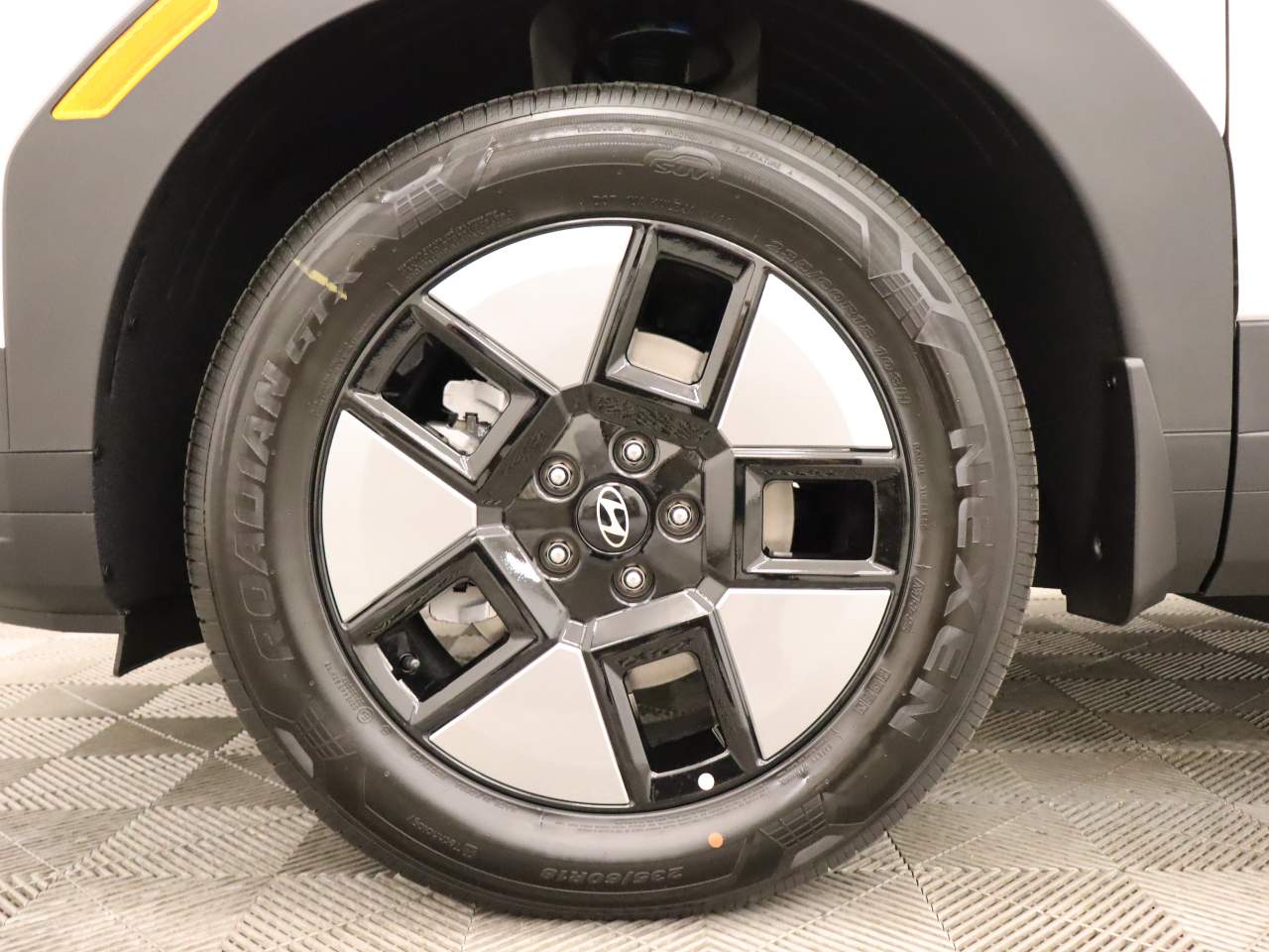 2026 Hyundai Santa Fe SE - Photo 6