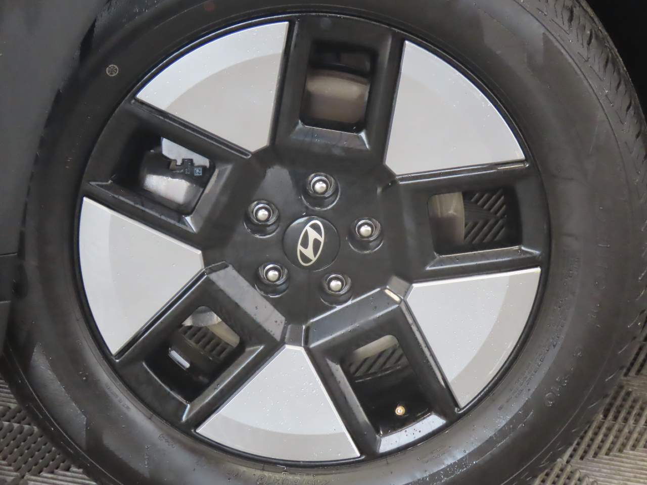 2025 Hyundai Santa Fe SEL - Photo 7