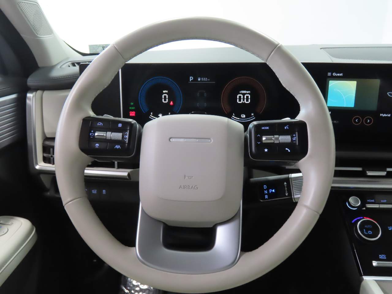 2025 Hyundai Santa Fe SEL - Photo 10