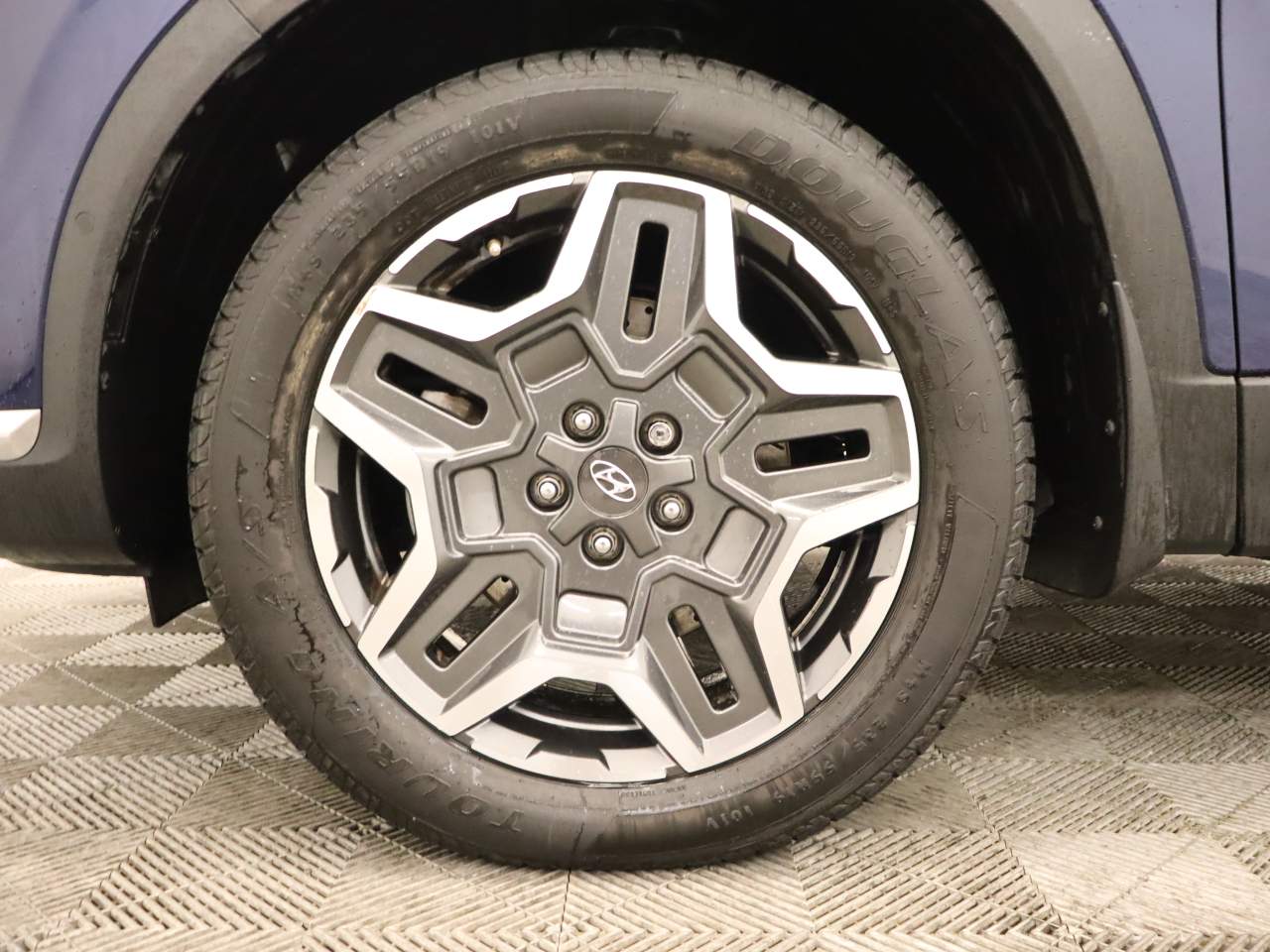 2022 Hyundai Santa Fe Limited - Photo 6