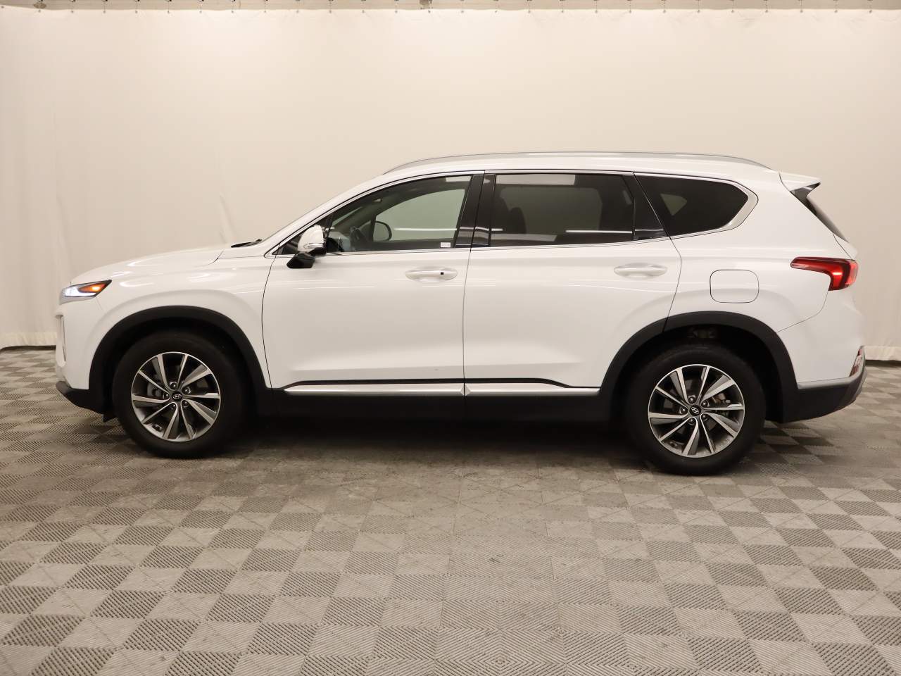 2019 Hyundai SANTA FE Ultimate 2.4L