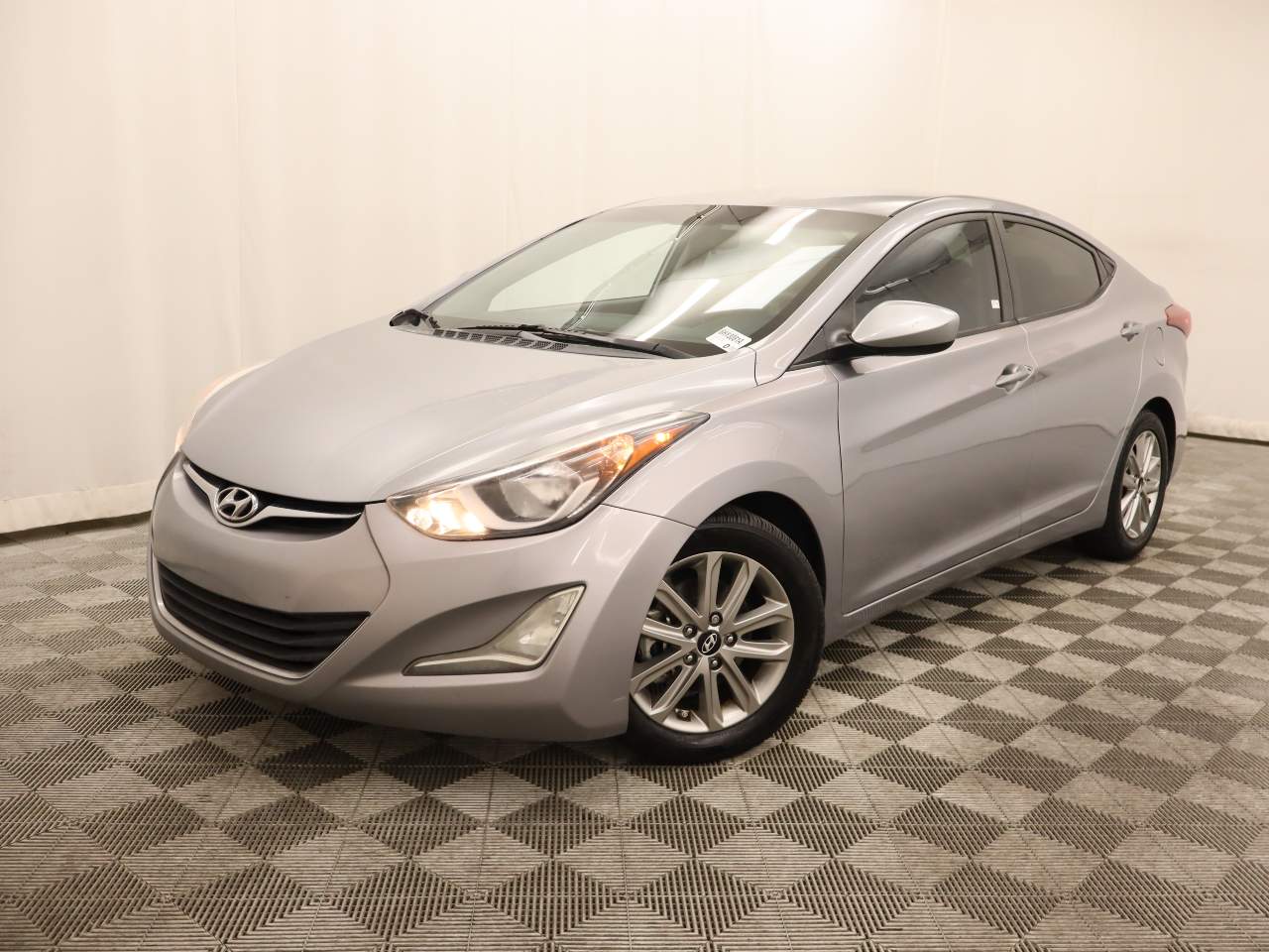 Shale Gray Metallic 2015 Hyundai Elantra Sedan Front-Wheel Drive 6-Speed Automatic
