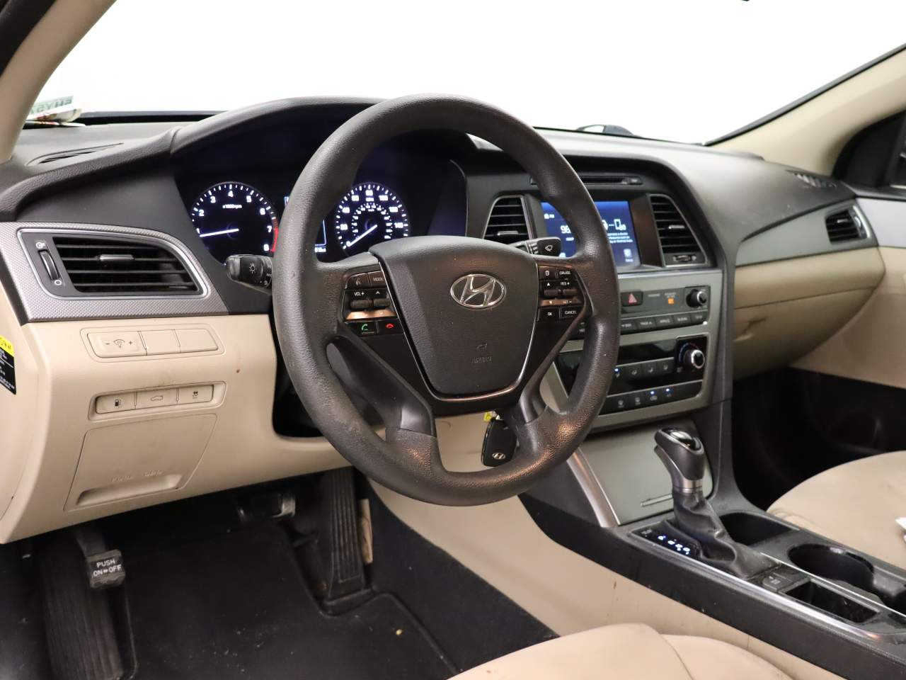 2017 Hyundai SONATA SE