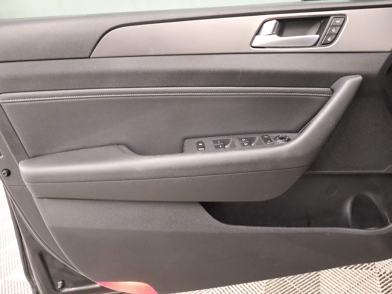 2015 Hyundai Sonata Limited - Photo 15