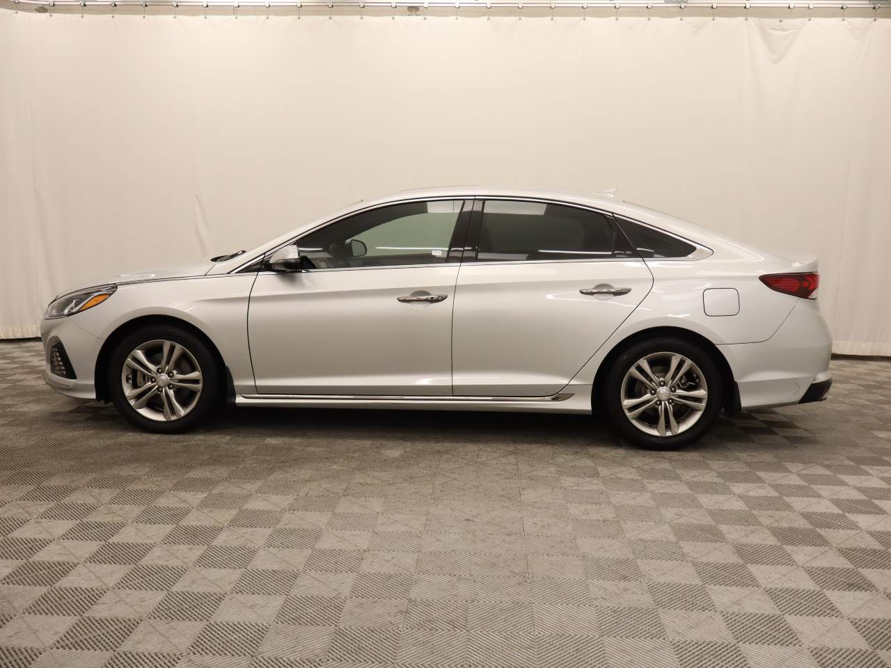 2019 Hyundai SONATA Sport