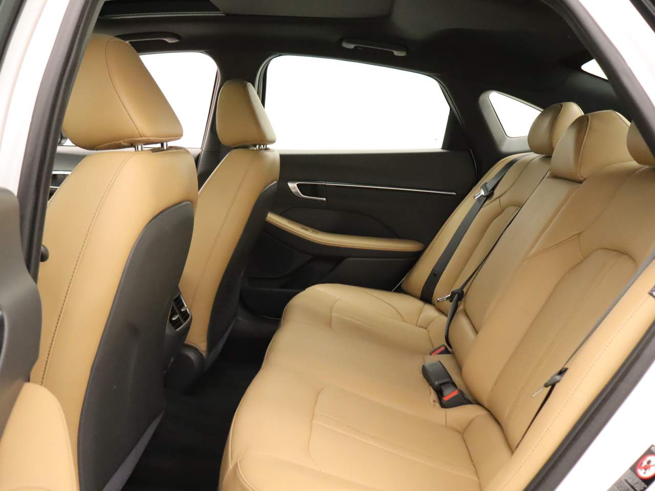 2020 Hyundai Sonata Limited - Photo 16