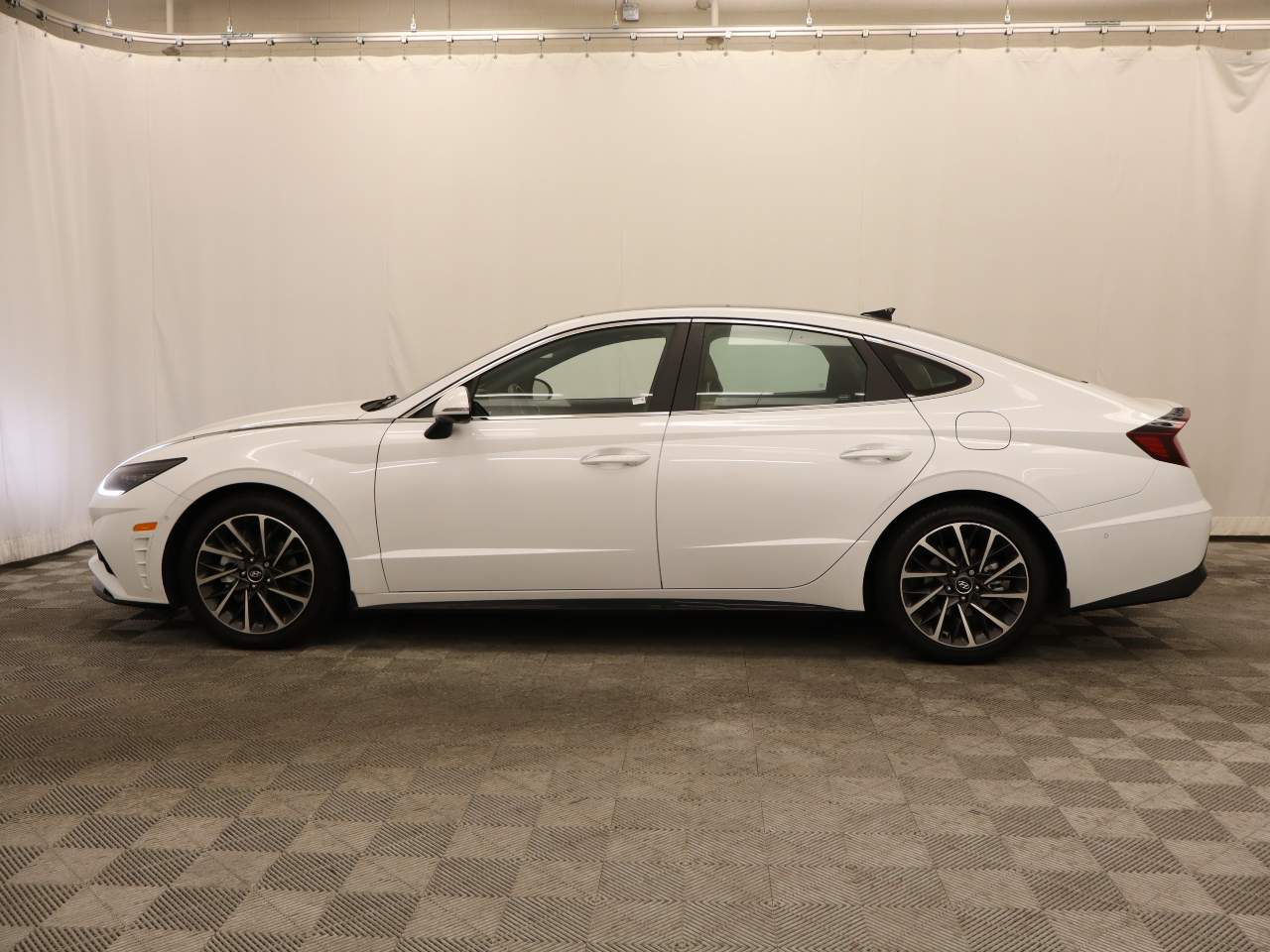 2020 Hyundai SONATA Limited