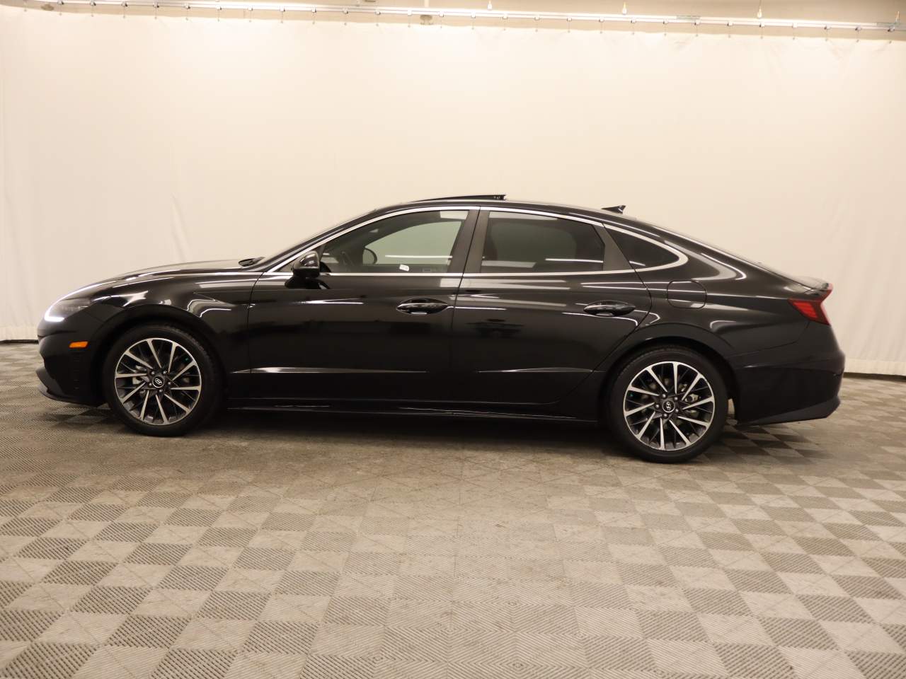 2020 Hyundai SONATA Limited