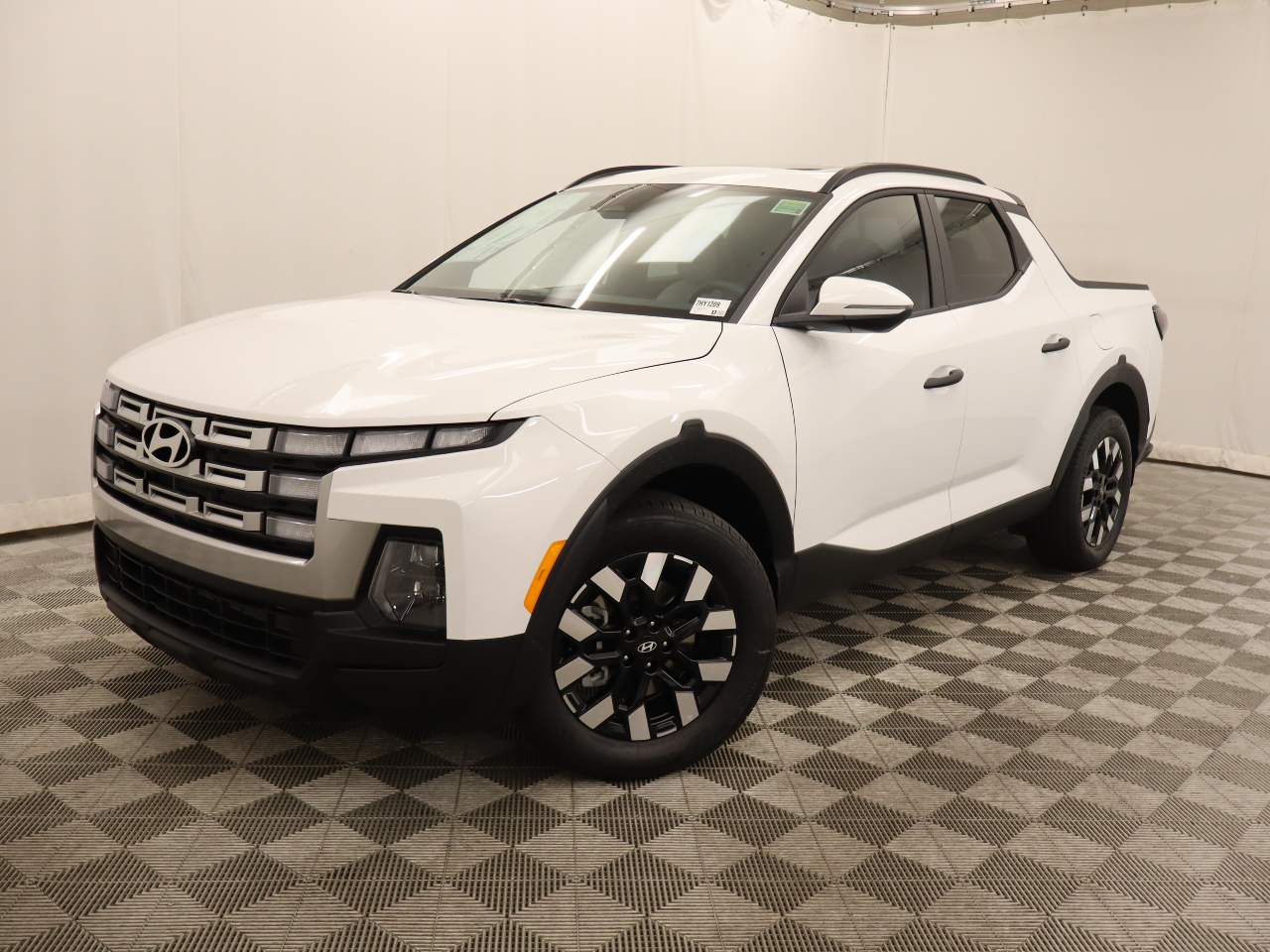 2027 Hyundai SANTA CRUZ SEL Activity