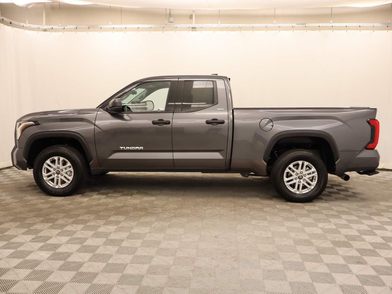 2023 Toyota Tundra SR5 Extended Cab