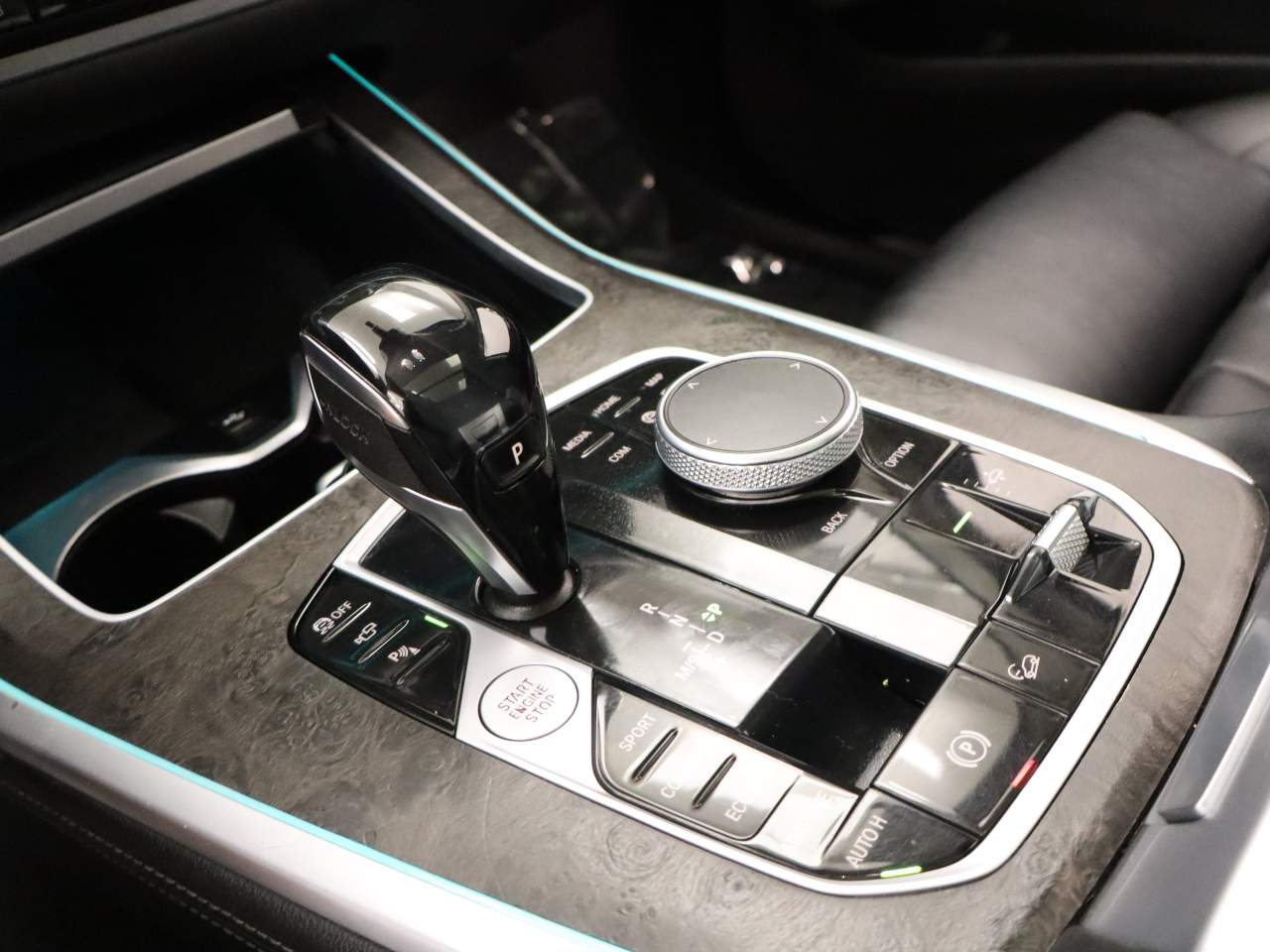 2022 BMW X7 40i - Photo 9