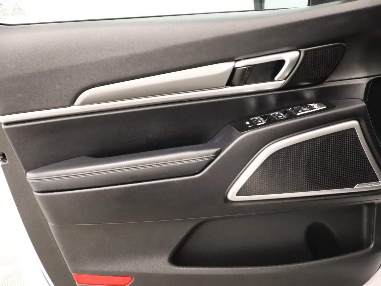 2022 Kia Telluride LX - Photo 17