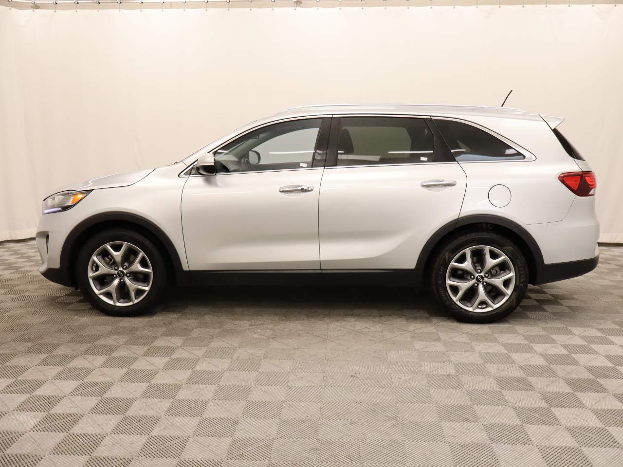 2019 Kia Sorento EX V6