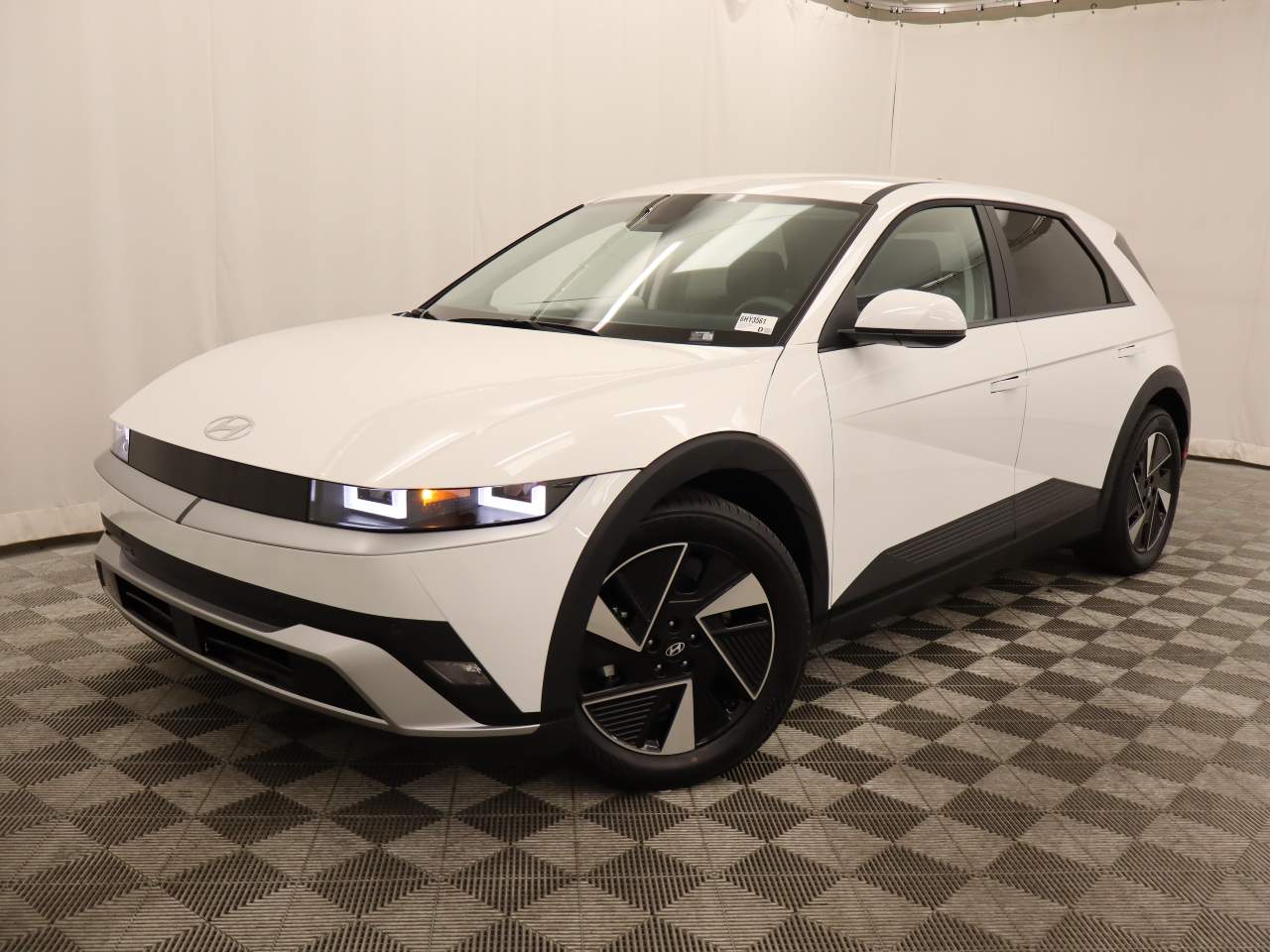 2026 Hyundai IONIQ 5 SE