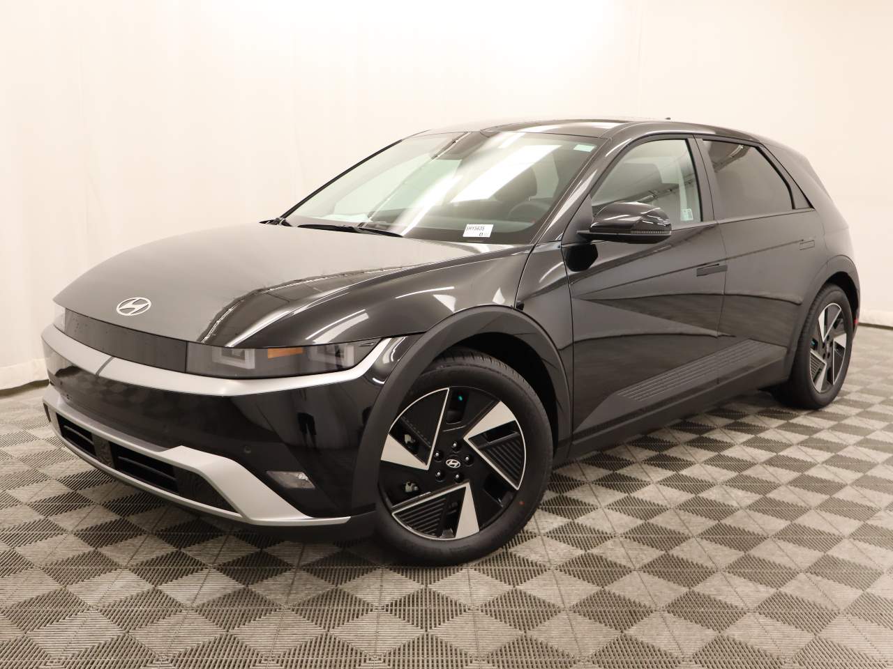 2025 Hyundai IONIQ 5 SE