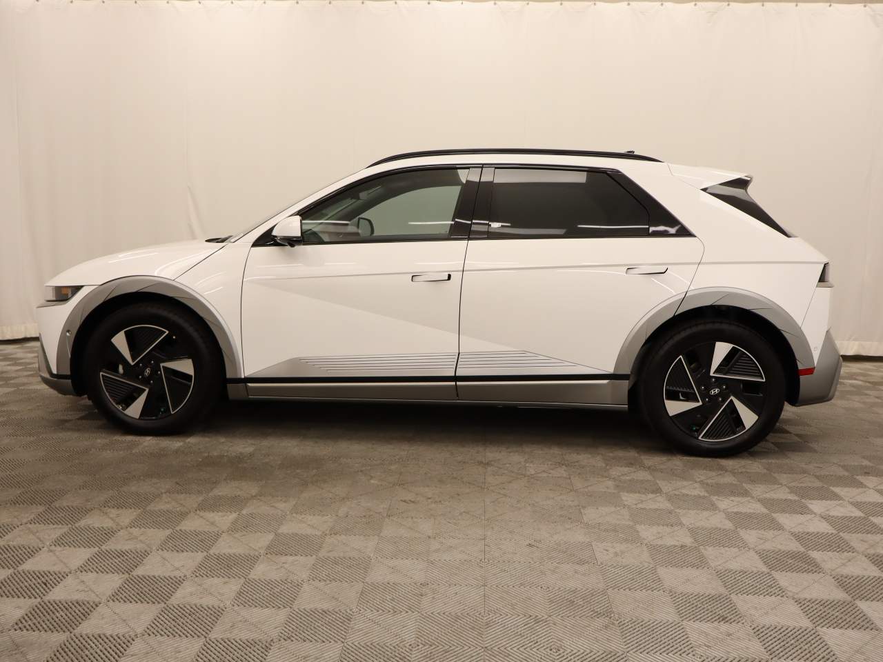 2025 Hyundai IONIQ 5 Limited