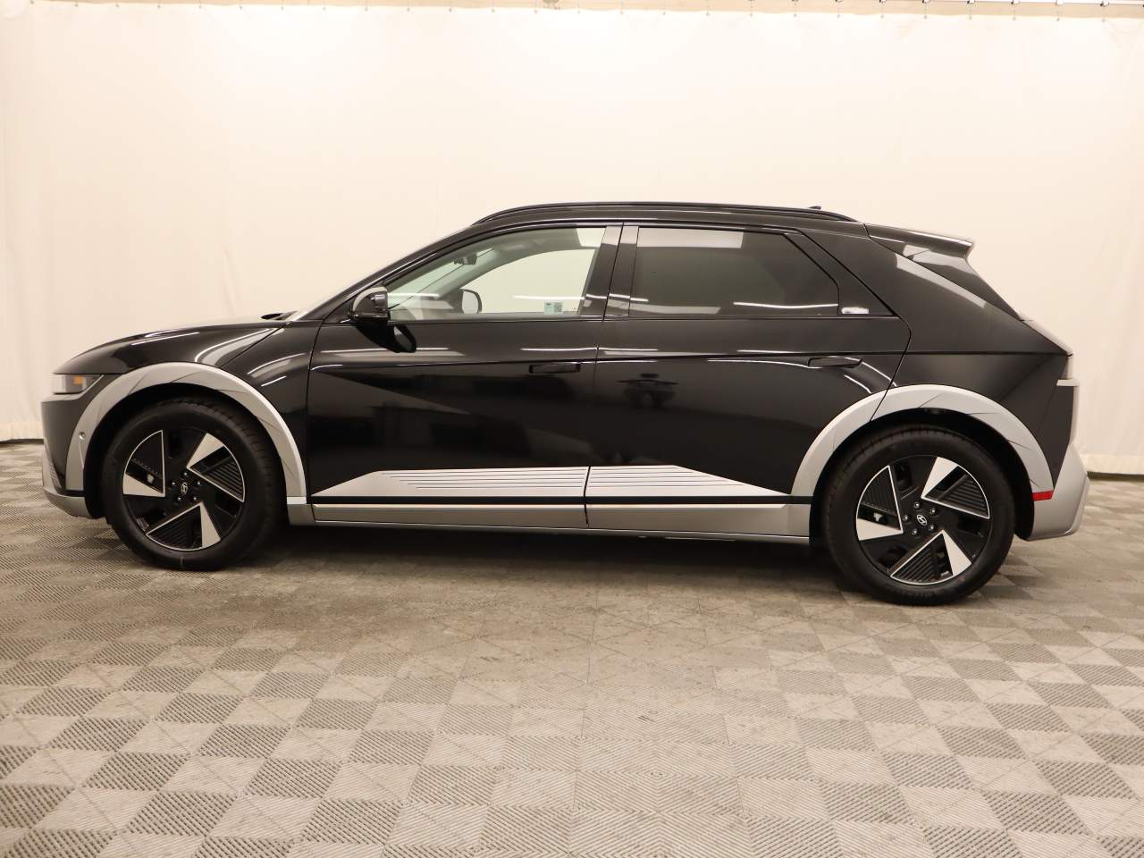 2025 Hyundai IONIQ 5 Limited