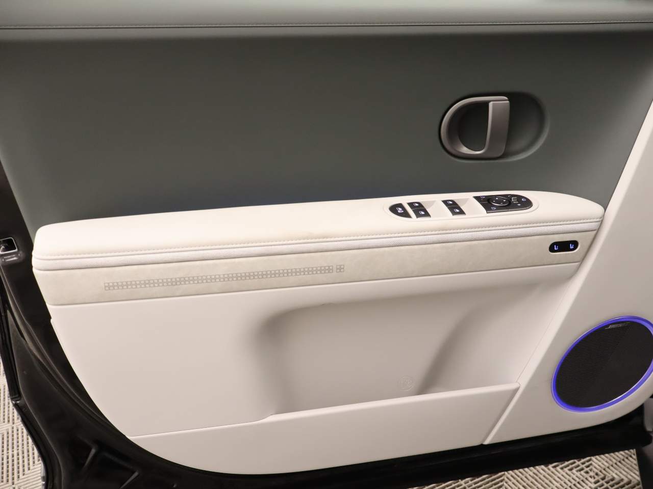 2025 Hyundai IONIQ 5 Limited