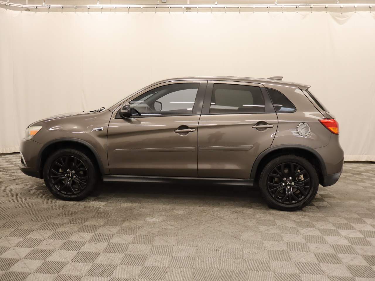2017 Mitsubishi Outlander Sport LE