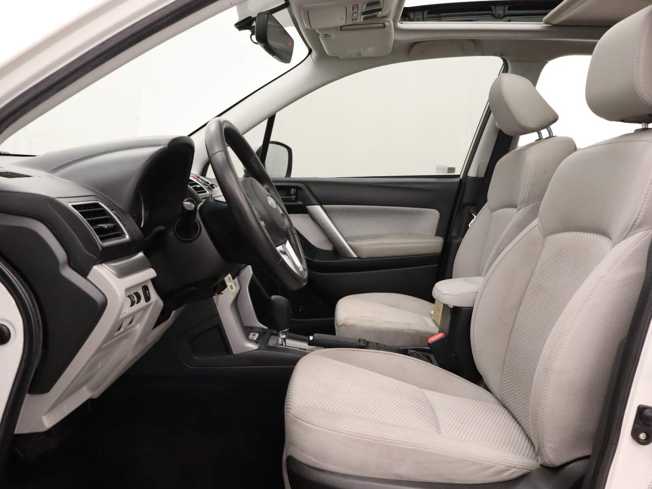2017 Subaru Forester Premium - Photo 15