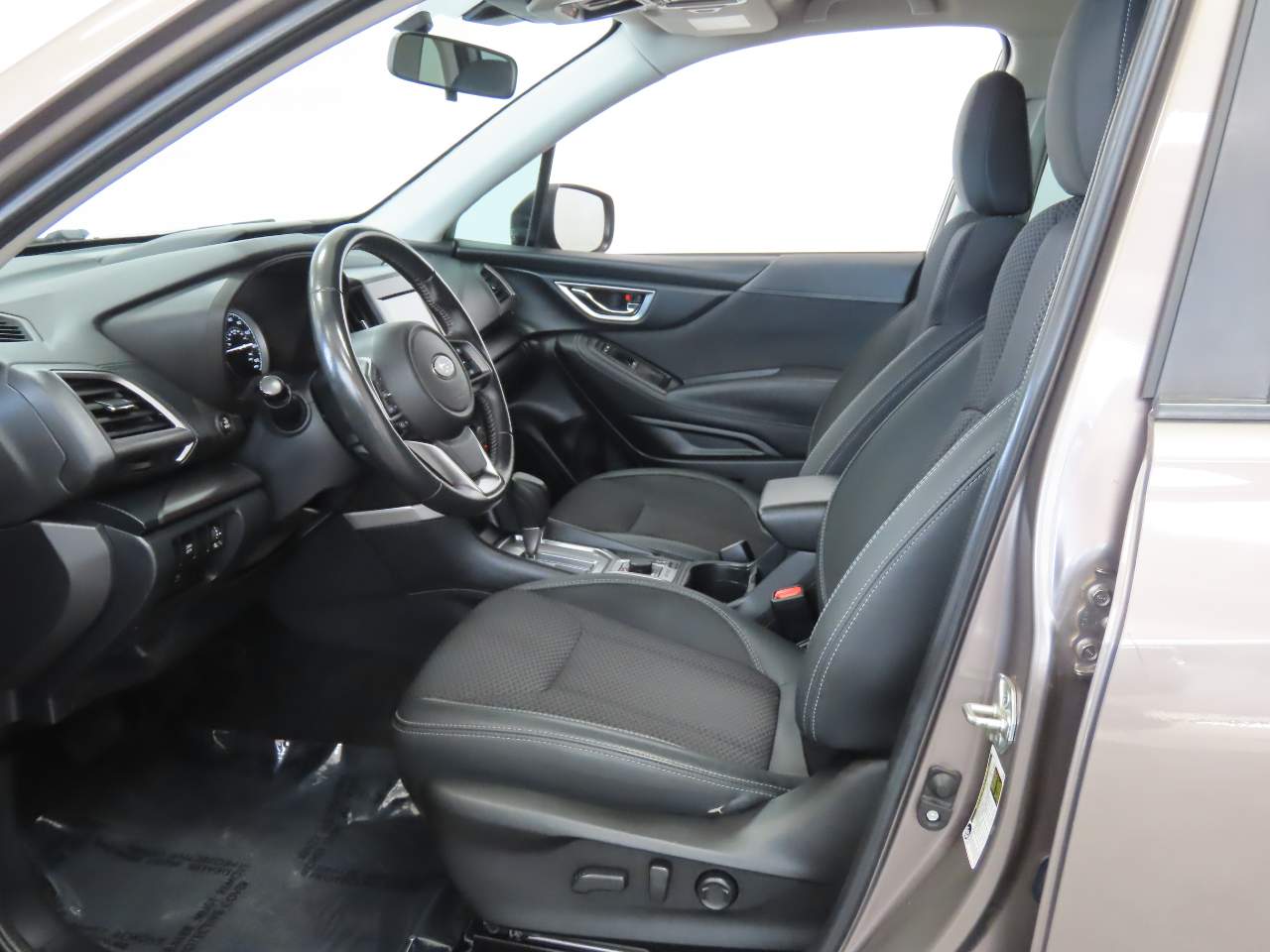 2022 Subaru Forester Premium - Photo 15