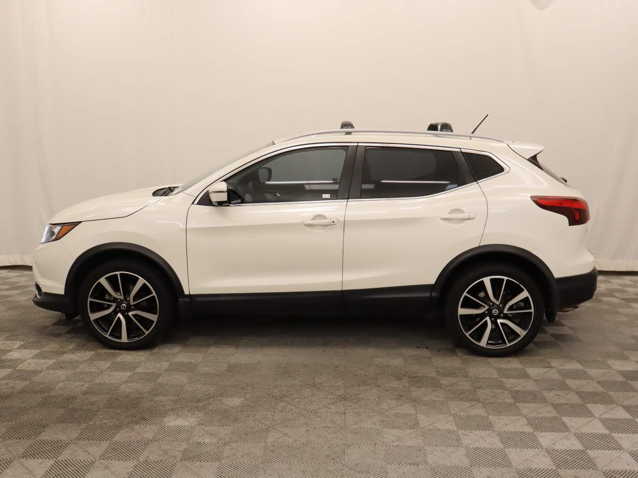 2017 Nissan Rogue Sport SL