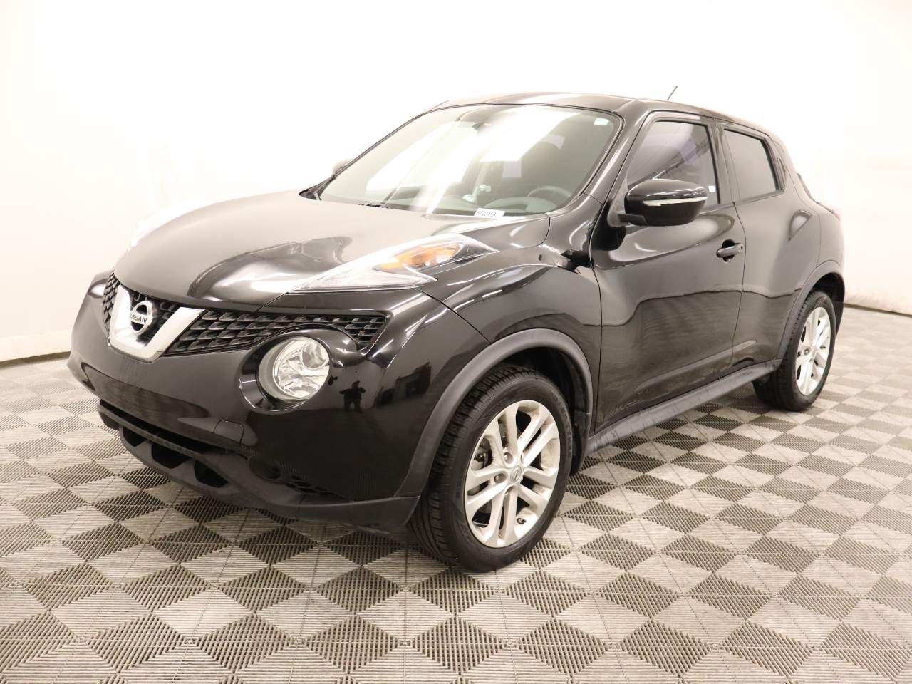 2016 Nissan Juke S