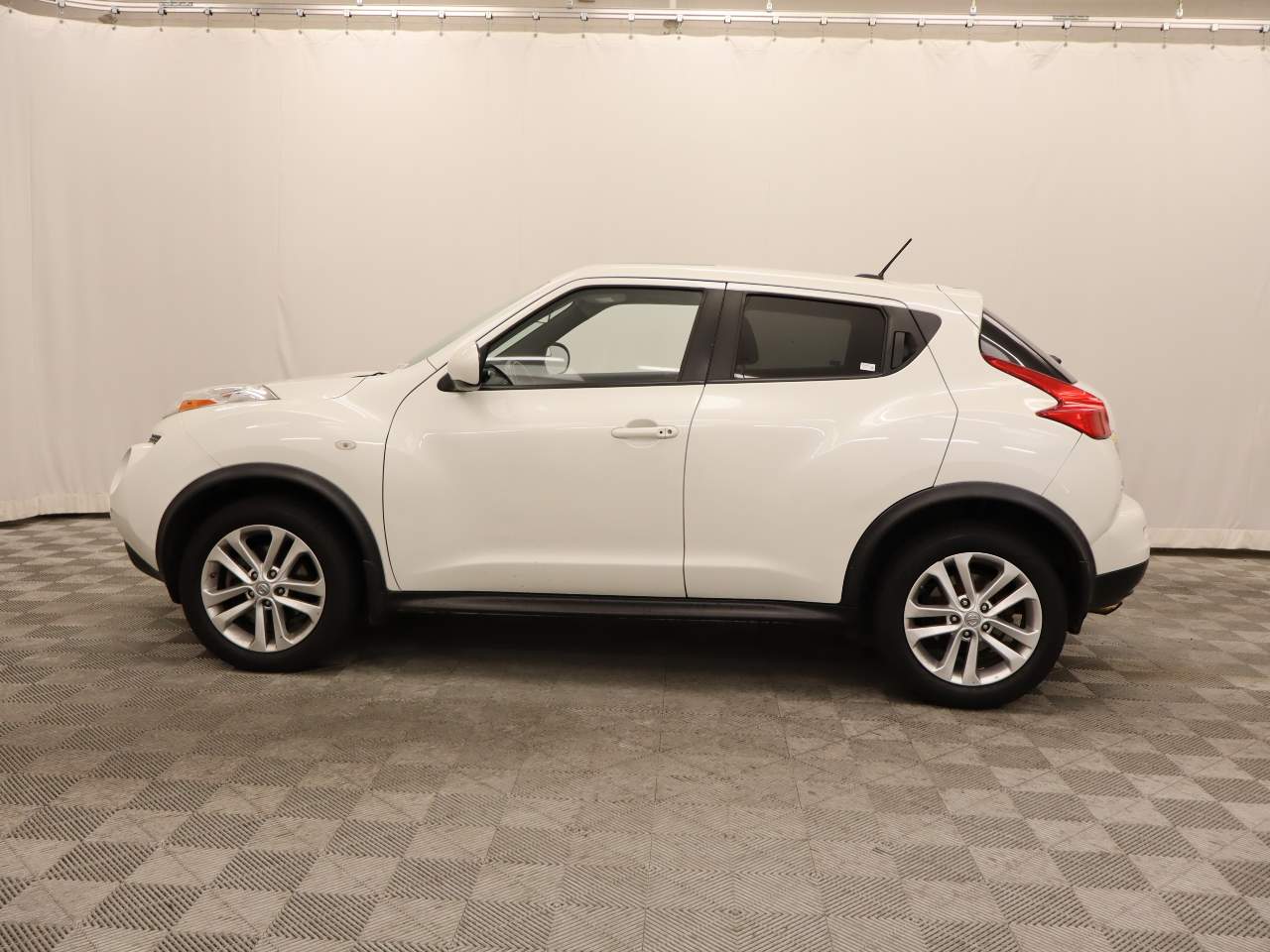 2014 Nissan JUKE SV