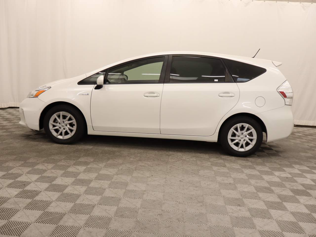 2012 Toyota Prius v Two