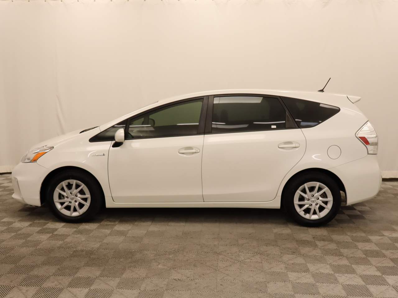 2012 Toyota Prius v Two