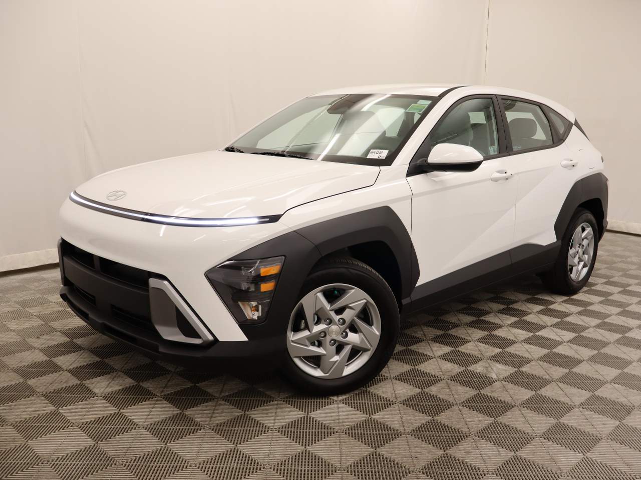 2025 Hyundai KONA SE